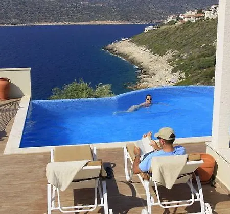 Villa Peninsula 1 *